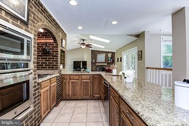 14945 Dumfries Rd, Manassas, VA 20112 - photo 7