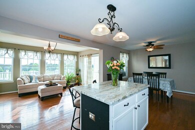 160 S Savanna Dr, Pottstown, PA 19465 - photo 4