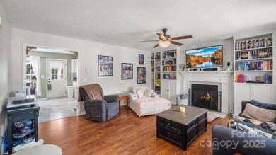 970 Winterside Ln, Winston Salem, NC 27107 - photo 7