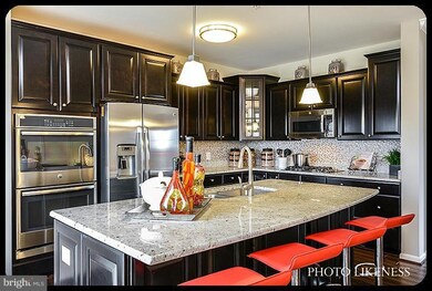 43593 Helmsdale Terrace, Chantilly, VA 20152 - photo 2