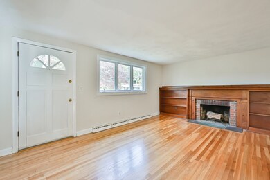 55 Phillips Ln, Wrentham, MA 02093 - photo 3