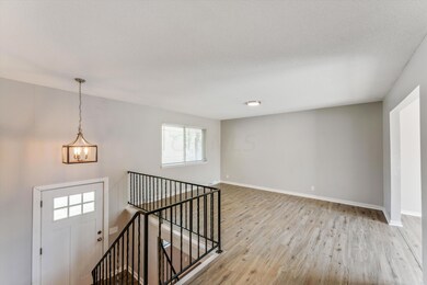 5025 Keelson Dr, Columbus, OH 43232 - photo 7