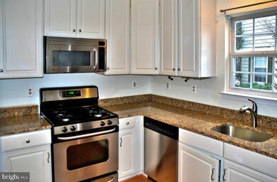 20347 Mill Pond Terrace, Germantown, MD 20876 - photo 4