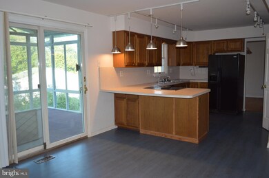 6159 Osage Ct, Sykesville, MD 21784 - photo 7