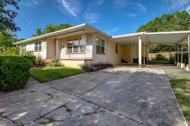 4640 Burgundy Rd N, Jacksonville, FL 32210 - photo 6