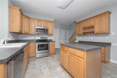 8018 Hampton Arbor Cir, Chesterfield, VA 23832 - photo 6