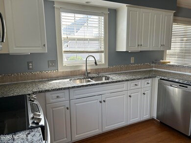 739 E Main St, Winterville, NC 28590 - photo 7