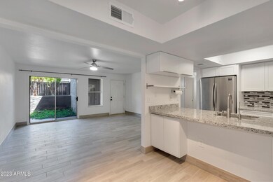 1645 W Baseline Unit 1187-11