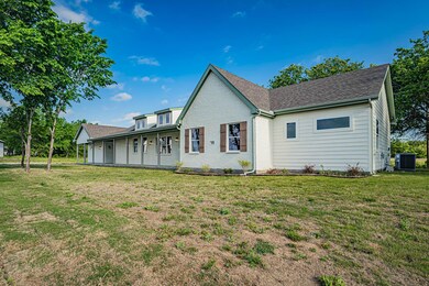 150 Bluegrass Trail, Springtown, TX 76082 - photo 3