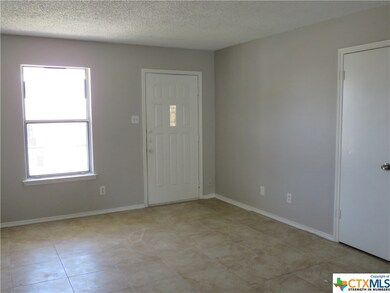 4807 Rainbow Cir unit C, Killeen, TX 76543 - photo 2
