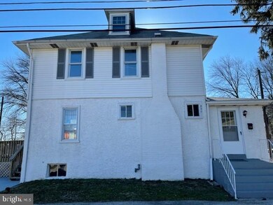 238 Maple Ave, Morton, PA 19070 - photo 2