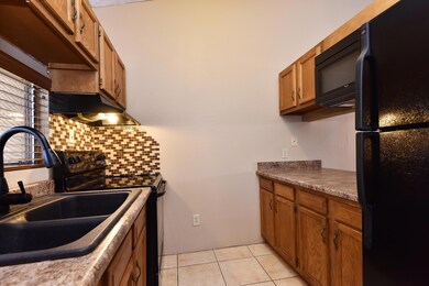 9615 N 16th St unit 1, Phoenix, AZ 85020 - photo 6