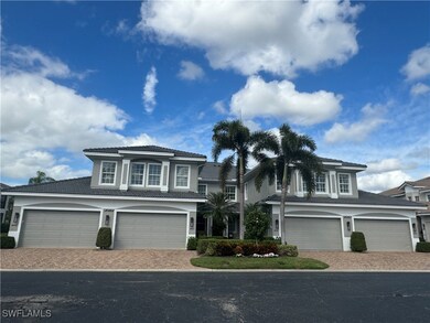 View of front property featuring a garage