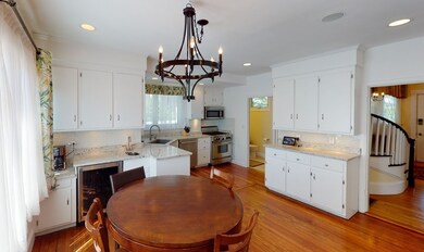 89 Spring St, Stoneham, MA 02180 - photo 3