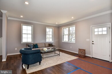 5722 Magnolia Ln, Falls Church, VA 22041 - photo 5