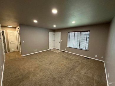 1020 N 2nd St, Payette, ID 83661 - photo 3