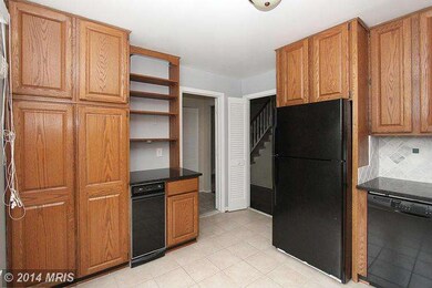 2429 Ansdel Ct, Reston, VA 20191 - photo 6