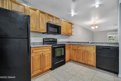 008-3542CreeksideRoad-PortOrange-FL-3212