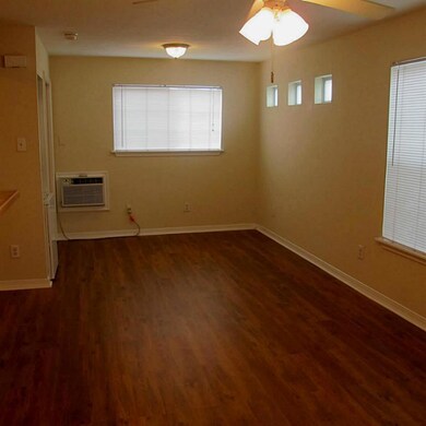 831 W 25th St unit 8, Houston, TX 77008 - photo 4