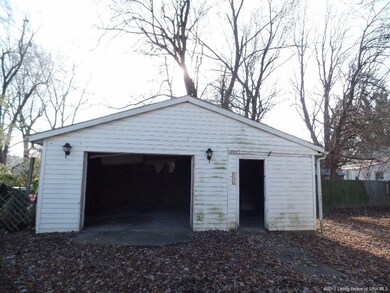 1006 Robin Dr, Jeffersonville, IN 47130 - photo 6