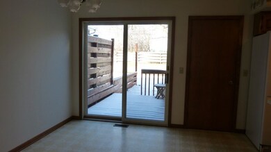 337 Monroe St unit 4, Oswego, IL 60543 - photo 6