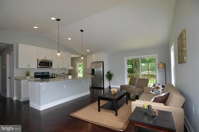 11904 Cleaver Dr, Bowie, MD 20721 - photo 6