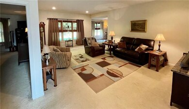 5107 Montpelier Ct, Columbus, IN 47203 - photo 4