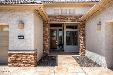 Exterior Front Entry