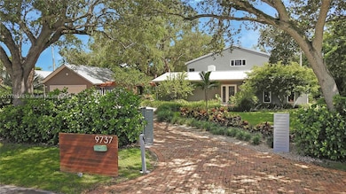 9737 SW 98th St, Miami, FL 33176 - photo 2