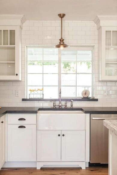 Rafterhouse-Whitton-styleguide-1