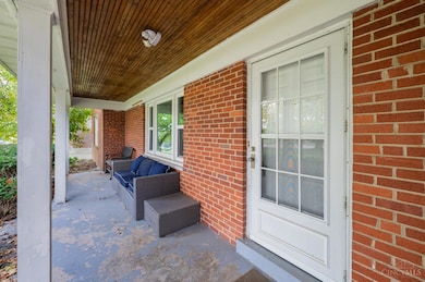 657 Tylersville Rd, Mason, OH 45040 - photo 3