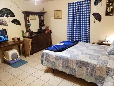 817 E Preston Ave, Pharr, TX 78577 - photo 4