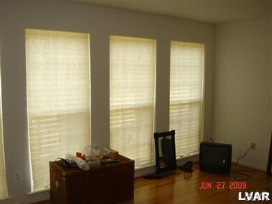 4545 Jasmine Dr, Center Valley, PA 18034 - photo 5