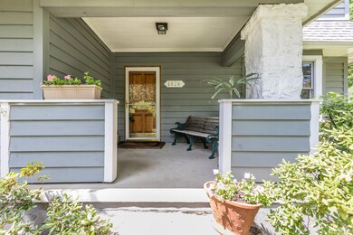 1826 Edgemont Rd-06