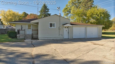 3299 E Pierson Rd, Flint, MI 48506 - photo 3