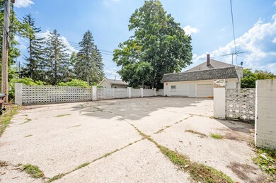 117-WarrenAve-BigRapids-50