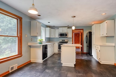 13 Thorny Lea Rd, Holden, MA 01520 - photo 5