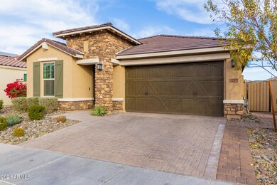 Stacked Stone & Paver Driveway