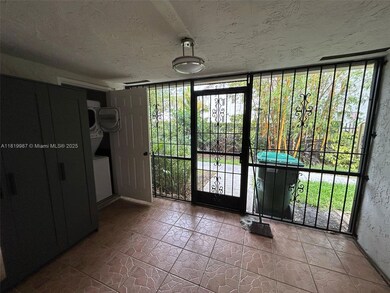 13952 NE 4th Ave unit B A, Miami, FL 33161 - photo 4