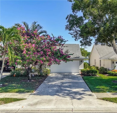 2844 W Crown Pointe Blvd unit 5-2, Naples, FL 34112 - photo 3