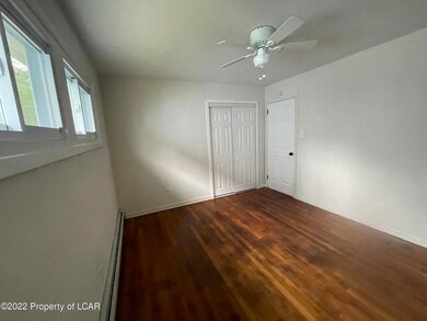 129 Spring St, Wilkes Barre, PA 18702 - photo 6