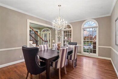 16566 Baxter Forest Ridge Dr, Chesterfield, MO 63005 - photo 4