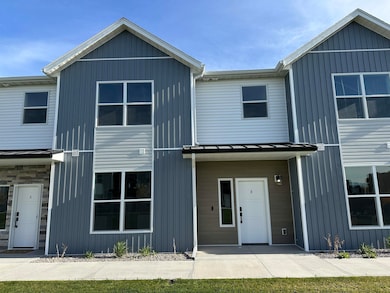 5530 Trueman Unit E, Pocatello, ID 83202 - photo 2