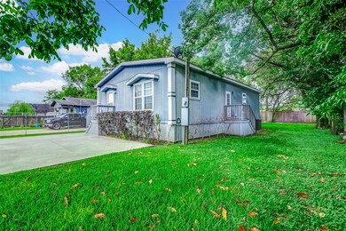 11313 Delman St, Houston, TX 77093 - photo 3