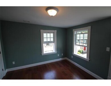 234 Washington St unit 2, Marblehead, MA 01945 - photo 3