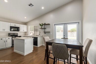 552 S Ruffian Dr, Gilbert, AZ 85296 - photo 6