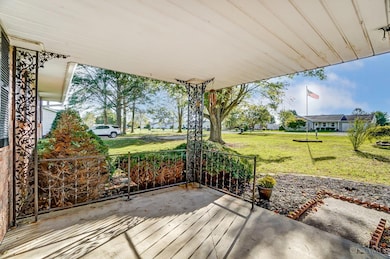 7282 Fairground Rd, Blanchester, OH 45107 - photo 3