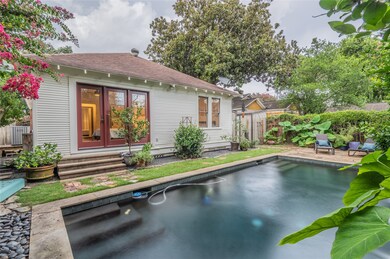 928 Pizer St, Houston, TX 77009 - photo 3