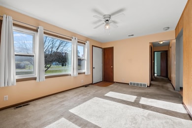 35520 Margurite Ln, Paw Paw, MI 49079 - photo 2