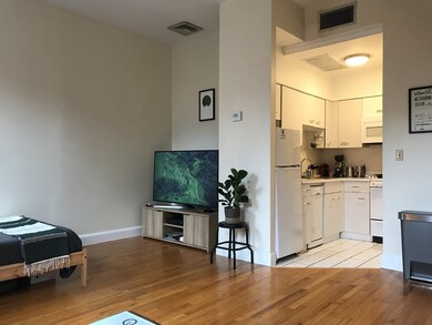 341 Beacon St unit 5C, Boston, MA 02116 - photo 4